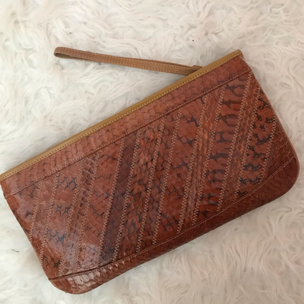 Vintage Venetto Snakeskin Clutch Wristlet NWOT